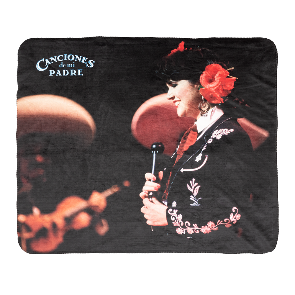 throw blanket-black-"Canciones de mi padre" Linda on stage