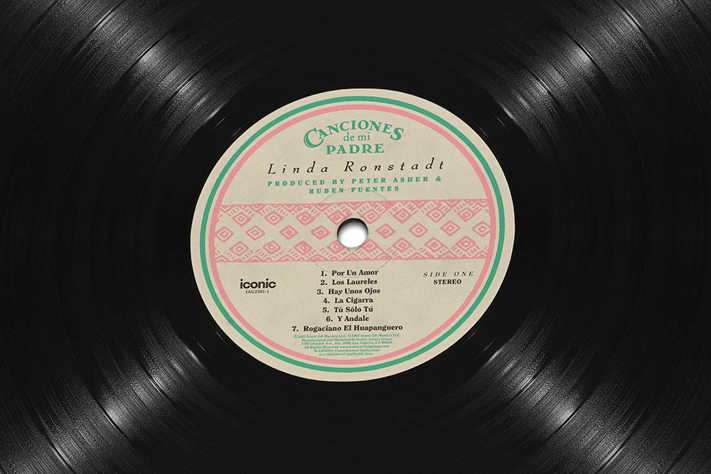 Linda Ronstadt - a Merry Little Christmas Official Store Exclusive  Evergreen Vinyl LP